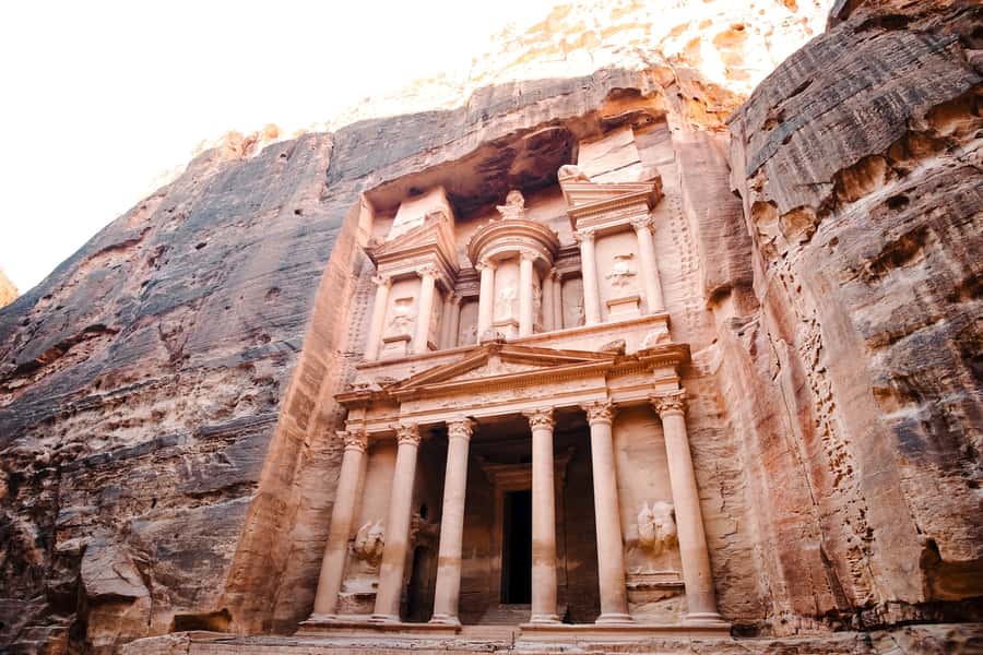 From Jerusalem: Full-Day Tour to Petra with Lunch - The Border Crossing Reality: Assistance Helps, Timing Still Matters