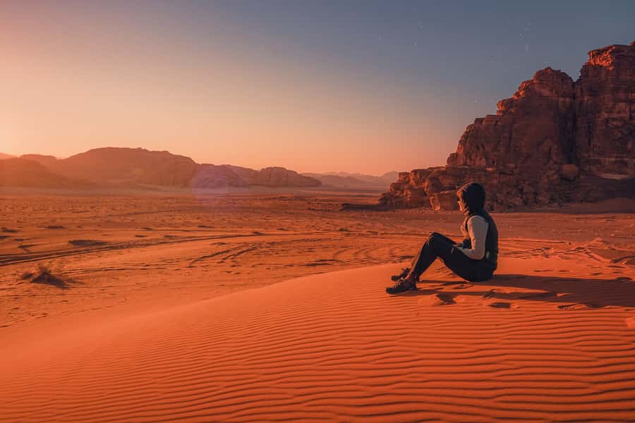 From Jerusalem: Petra, Wadi Rum & Aqaba 2-Day Glamping Tour - Aqaba time: Mamluk Castle views and optional sea activities