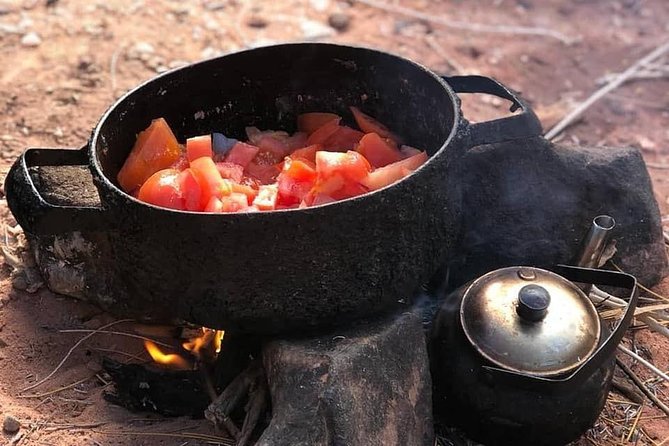 Full-Day Jeep Safari "Wadi Rum Highlights!" w/ Bedouin Lunch - Camel ride upgrade: 30 minutes or 1 hour