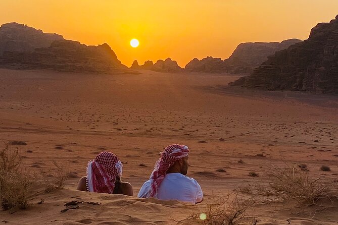Full day Jeep Tour in Wadi Rum desert - Rock Bridge Hikes: Small Lifts in Effort for Big Visual Payoffs