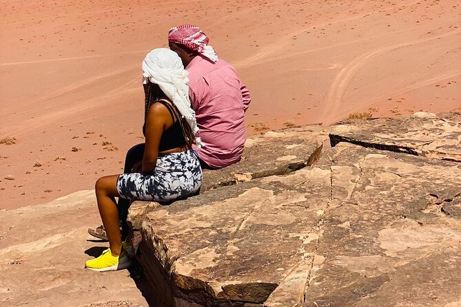 Full Day Jeep Tour & Traditional Lunch - Wadi Rum Desert Highlights - Bedouin Lunch: Fire-Cooked Food With a View, Not a Factory Meal
