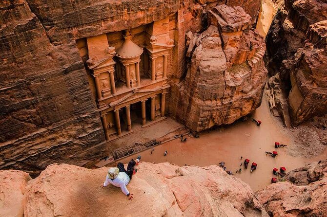 Full-Day Petra Historical Tour From Amman - The driver-only approach: helpful, but you set the pace