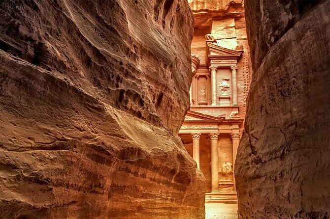 Full-Day Private Tour in Petra and Wadi Rum from Aqaba - Who this private day trip suits best