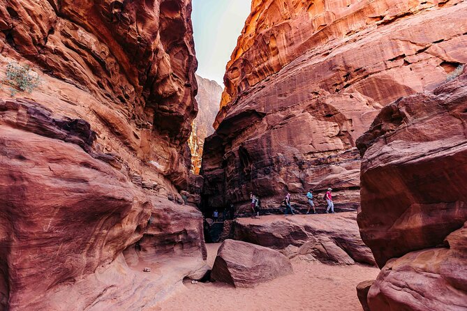 Jeep Tours in Wadi Rum with Bedouin Guide 2,3,4,5 hours | Magic Bedouin Star - From Wadi Rum Rest House to the Desert Core
