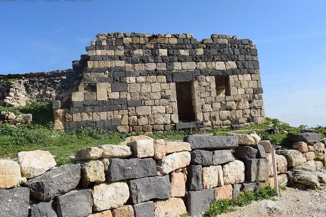Jerash, Ajloun, and Umm Quais Full-Day Tour - Lunch, gift shops, and keeping the day focused on your priorities