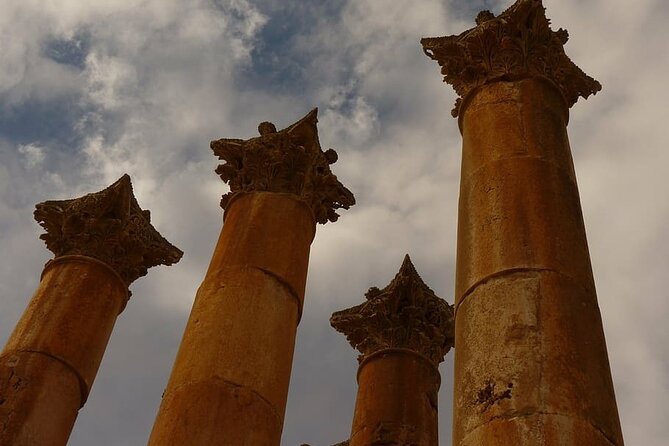 Jerash and Ajloun Castle Full day Tour - Colonnaded Street and the Temple of Artemis: The Details That Pay Off