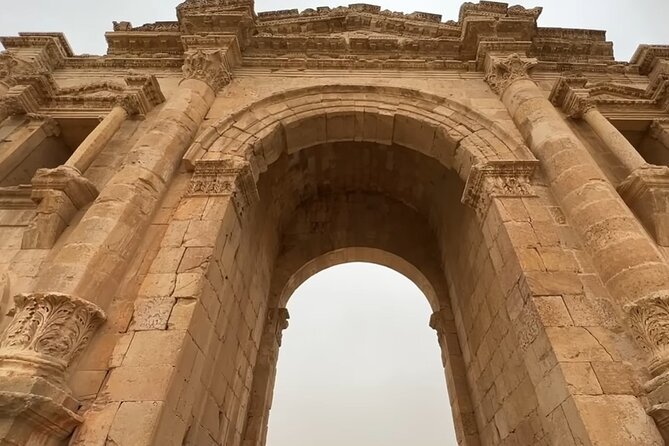 Jerash and Ajloun Castle Full-Day Tour from Amman or Airport - Ajlun Castle at Qalaat ar-Rabad: what you’ll actually do for that hour