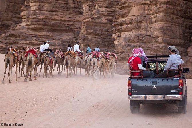 Jordan Active Adventure - 8 Days - Day 5: 60 km Cycling in Wadi Rum, Then a Jeep Safari in the Protected Area