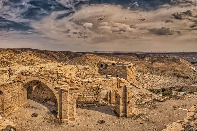 Jordan Pass 7-Day Tour Roman Ruins of Jerash, Petra, Wadi Rum, and the Dead Sea - A 7-day Jordan sampler: Jerash, Petra, Wadi Rum, Dead Sea