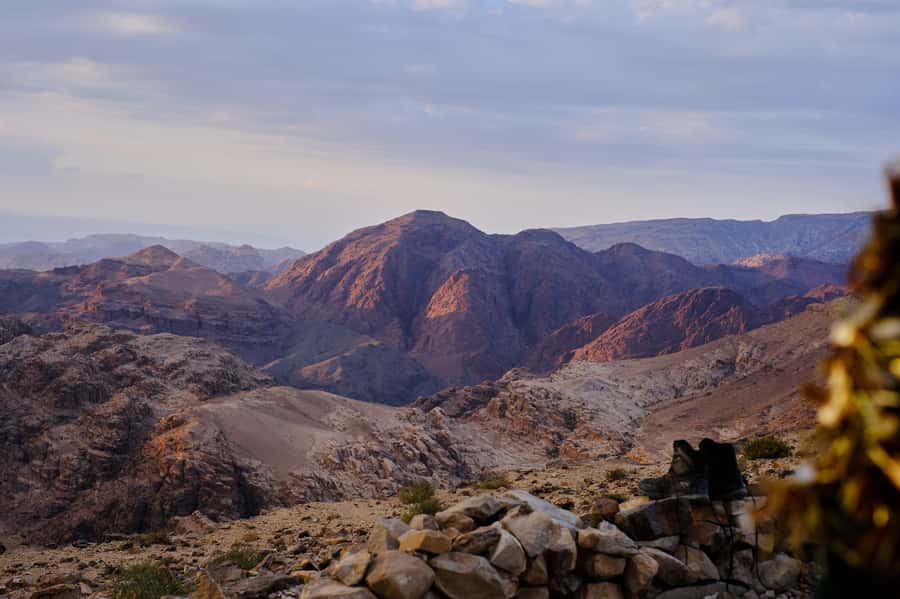 Jordan Trail: Dana to Petra 4-Day Trekking Tour - Wadis, mountain paths, and Bedouin valleys: where the magic happens