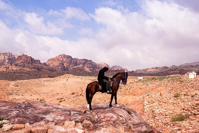 Literary tourism experience in Petra - Who this Petra literary tour suits best