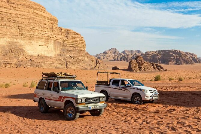 One Day Petra and Wadi Rum with Pick Up - Early Amman Pickup: Comfort on a Long Road