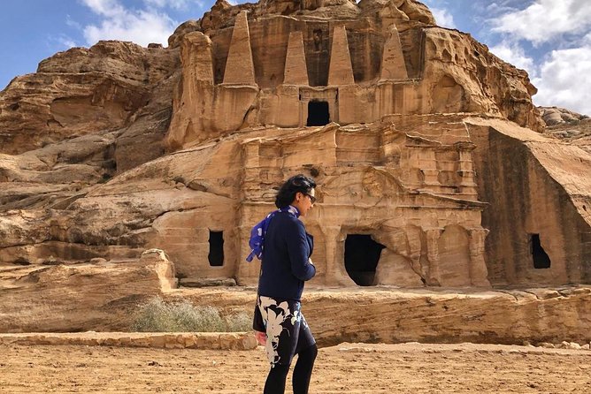 Petra Day Tour from Dead Sea - How the 2-hour Petra spot guide actually helps you enjoy the site