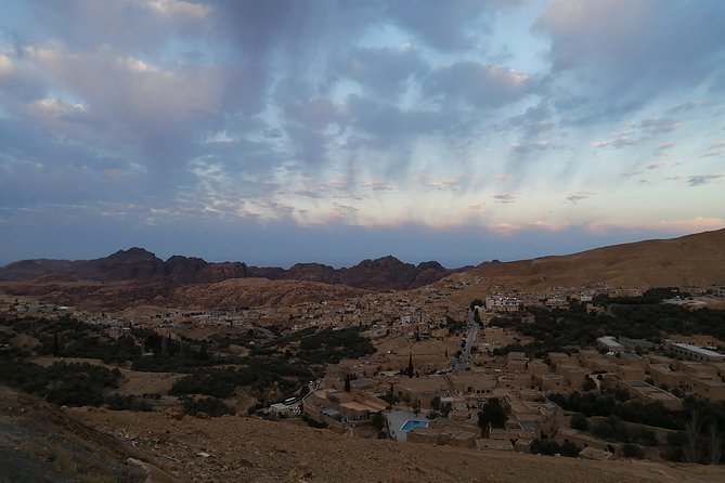 Petra & Dead Sea 1 Day Private tour (Lunch included) - Entering Petra: what 3 hours feels like inside the Rose City