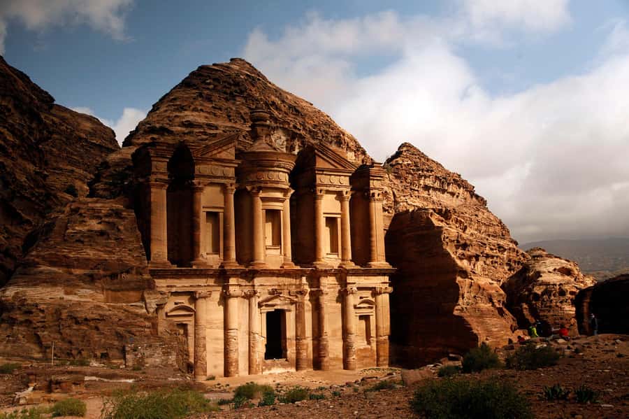 Petra & Wadi Rum: Full Day Private Tour with Hotel Pickup - Price and Value: What $133 Really Means