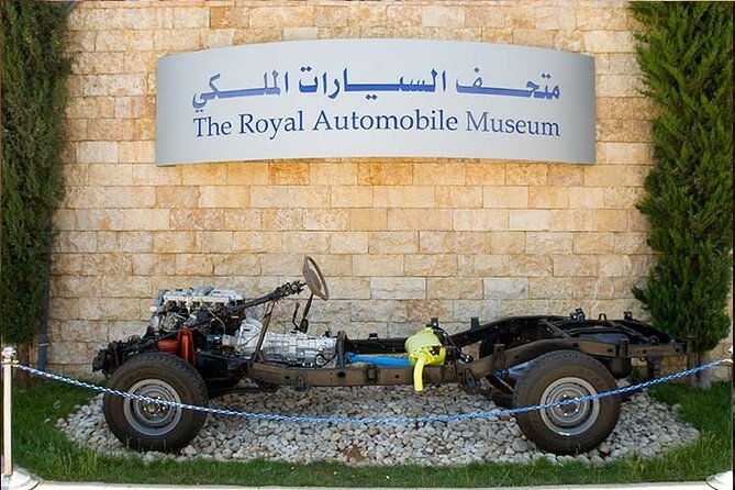 Private Amman City Sightseeing with Optional Arabic Mezze Lunch and Turkish Bath - Roman Amphitheater and the Museum of Popular Traditions
