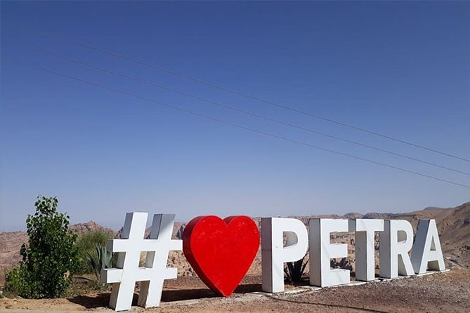 Private Arrival Transfer: Amman Airport to Petra Hotels - Luggage Rules: The Real Key to a Smooth Arrival