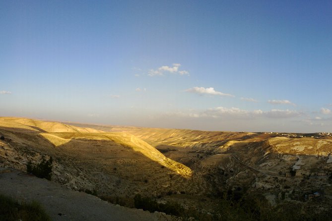 Private Full Day Crusader Castles of Karak & Shobak, Kings Highway from Amman - Shobak Castle: inscriptions, tunnels in the hillside, and the Mamluk overlay