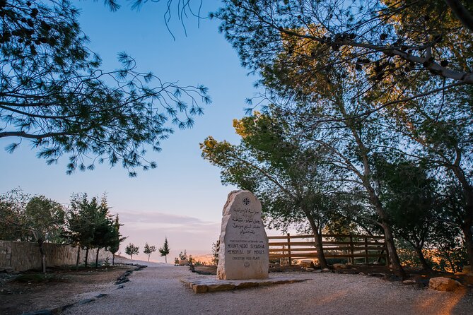 Private Full Day Tour to Jerash, Madaba, and Mount Nebo from Amman - Pacing, Comfort, and What to Pack for an 8-Hour Day