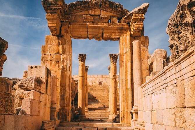 Private Full Day Tour to Jerash, Madaba, and Mount Nebo from Amman - Guide Quality Can Make or Break the Day