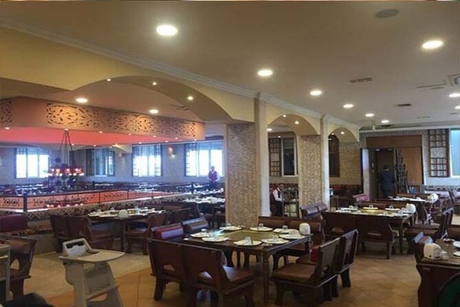 Private Lunch or Dinner at a Local Traditional Restaurant from Dead Sea - Fresh Flatbread Baked On Site: Why This One Detail Is a Big Deal