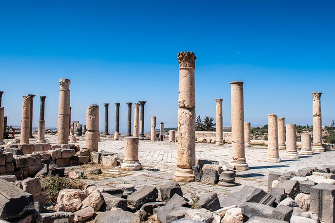 Private Tour: Jerash and Umm Qais Day Trip from Amman - The Umm Qais museum: mosaics and marble statues that connect the dots