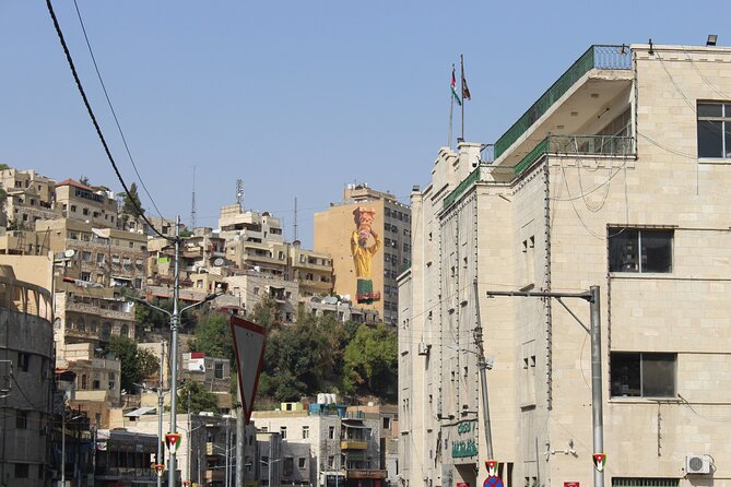 Private Walking Tour in Amman With Local - Al Balad vegetable market time: Souk el-Khodra and trader songs