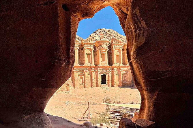 The Ultimate Jordan Experience - 8 Full Days Private Tour - Aqaba Stopover and the Move South to Wadi Rum Sunset