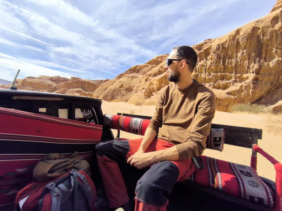 Wadi Rum: Camel Ride with tea and Bedouin Guide - Key points