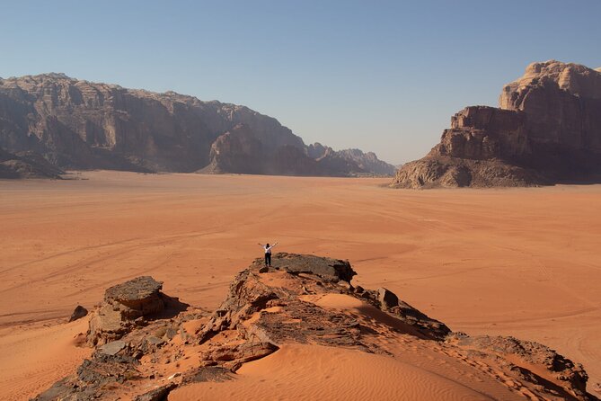 Wadi Rum Desert Tour with Lunch & Sunset - Shoes, getting in and out of the 4x4, and how active this really is