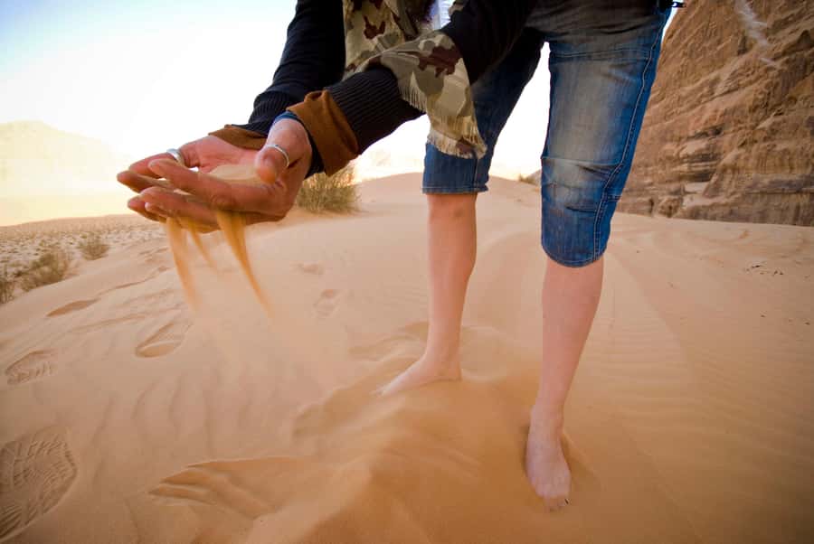 Wadi Rum: Explore 10-Hour Jeep Tour Pass, Guide, Meal & Stay - The jeep route: famous Wadi Rum stops, viewpoints, and the “walk to the good stuff” rule