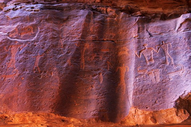 Wadi Rum: Full Day Valley Tour with Lunch - Red Sand Dune: the classic Wadi Rum moment