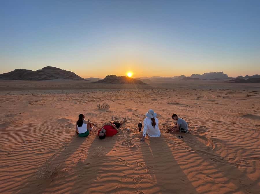 Wadi Rum Highlights: 4-Hour Jeep Tour - Morning or Sunset. - Um Frouth Rock Arch, Your First Stop for Shape and Scale