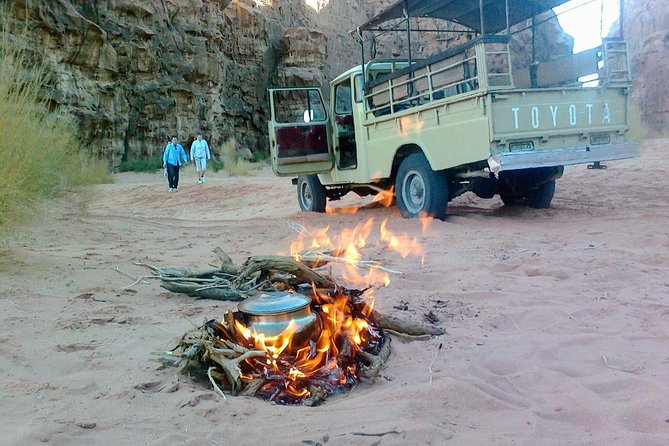 Wadi Rum Jeep Tour & Camp; Overnight - Your day, stop by stop: what to expect at each Wadi Rum highlight