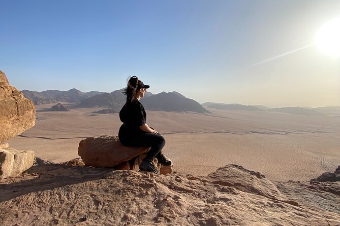 Wadi Rum Mountain Hike: Jebel Al Hash, overlooking Saudi Arabia! + tour & Lunch - Jebel Al Hash mountain hike: the scramble that pays off