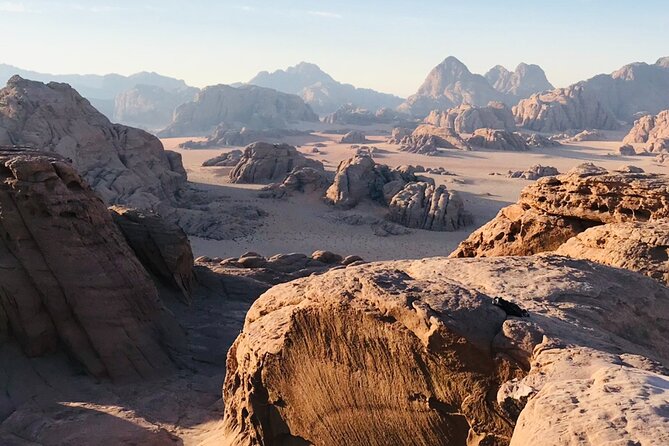 Wadi Rum overnight jeeptour - 1 Day/ 1 Night - Mushroom Rock: A Quick Win for Photos and Stamina