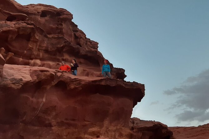 wadirum bedouintrips 4 hours - Khazali’s Dune and Khazali Canyon, plus the Little Rock Bridge